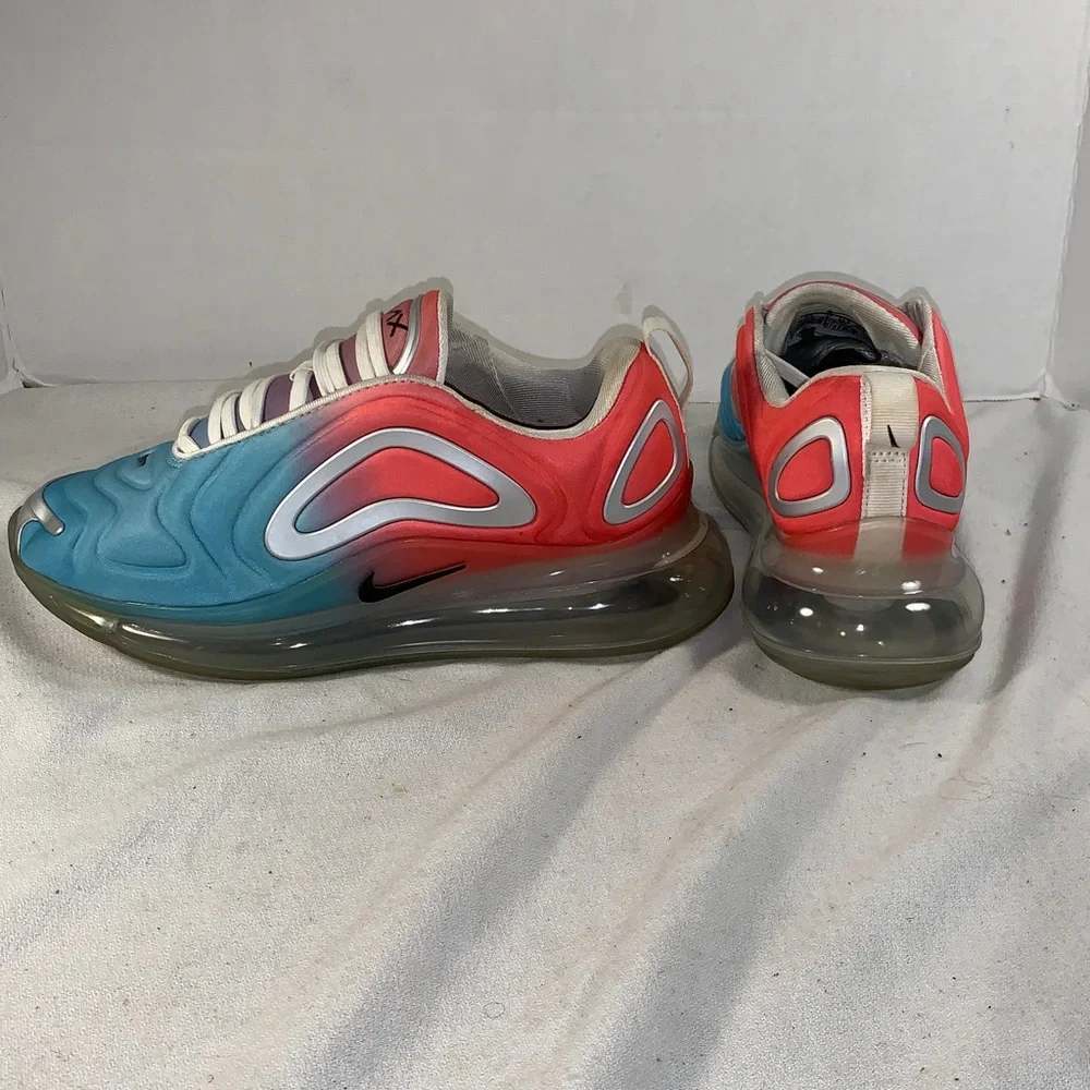 Women’s Nike Air Max 720 ‘Lava Glow’ Blue/Pink/ Silver Running Sneakers
